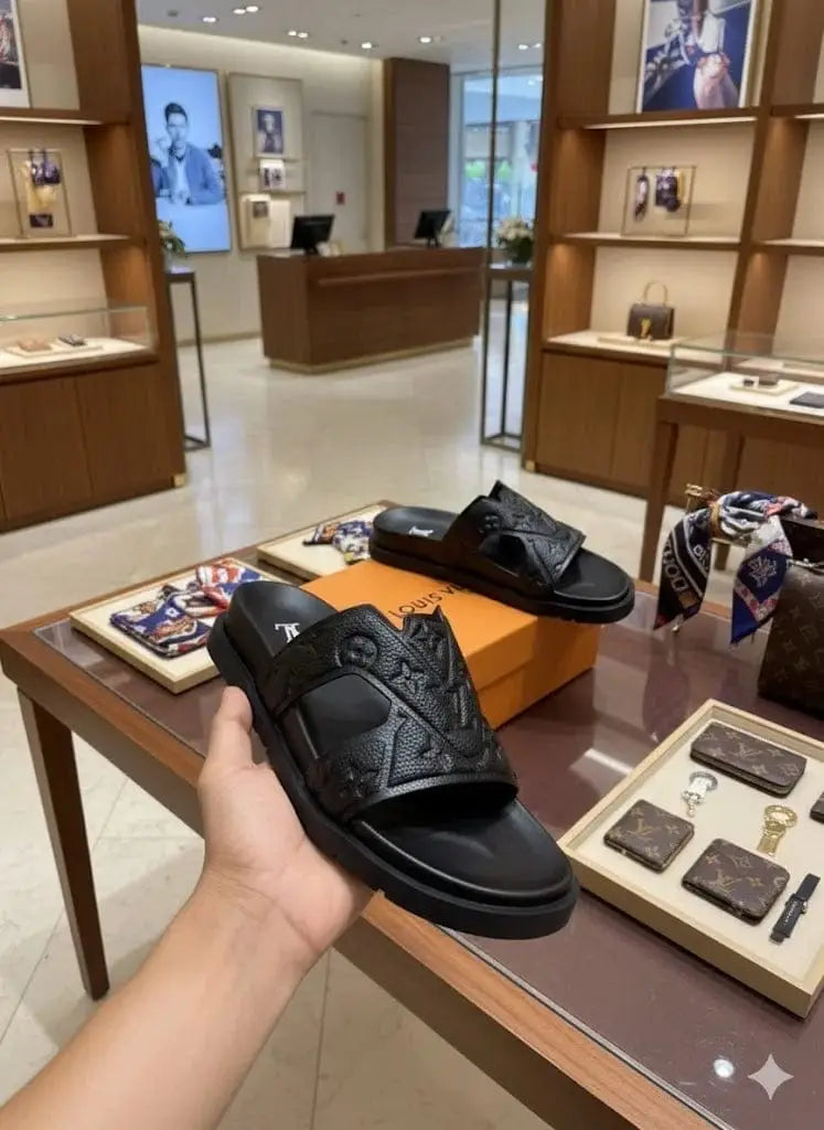 Louis_Vuitton Oasis Waterfront Mule All Black