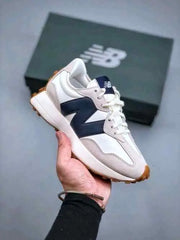 new balance 327 WHITE NEVY
