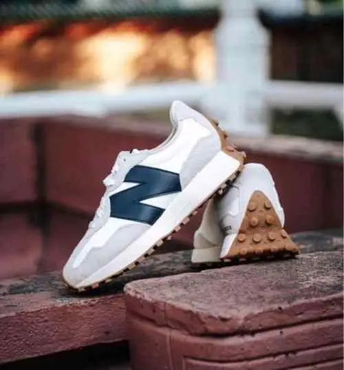 new balance 327 WHITE NEVY
