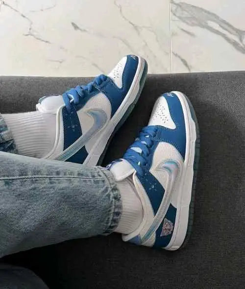 Nikee SB Dunk Low Born X Raised One Block At Time