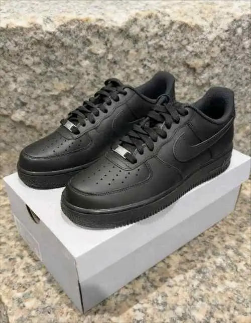 Nikee Airforce 1 Black SEMI UA with all accessories for her fix