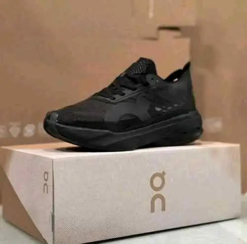 ON CLOUD BOOM STRIKE SNEAKERS BLACK
