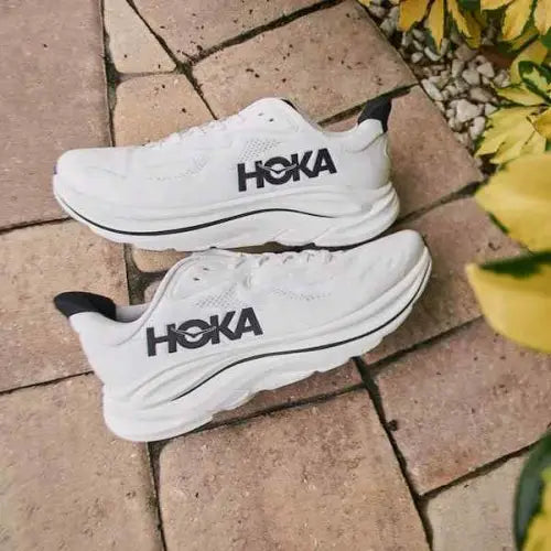 Hoka Clifton 10 White Black
