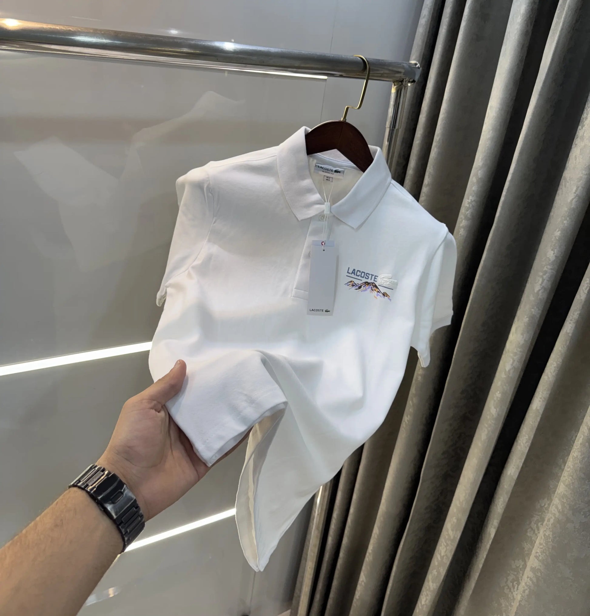 Lacost e White Embroidery Logo Premium Polo T-Shirt