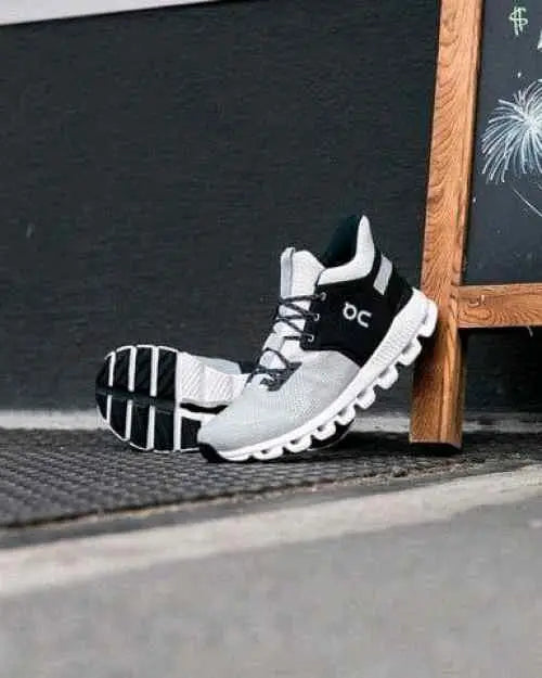 ON Cloud Hi Edge Grey Black