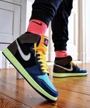 Nikee Air Jordan Retro 1 High BIO HACK SEMI UA