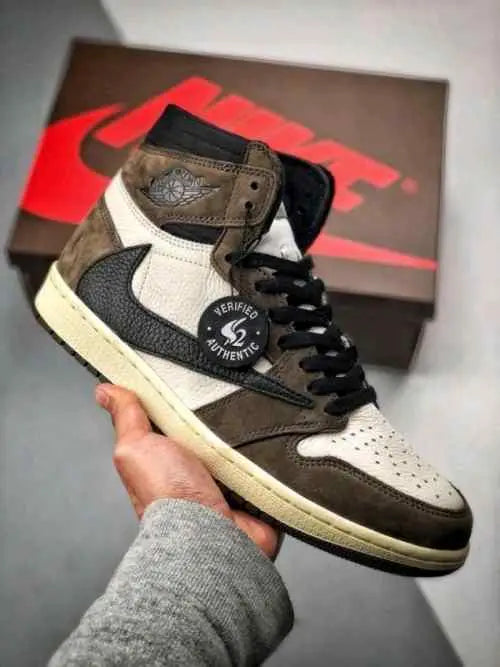 Nikke Jordan Retro 1 High OG Travis Scott Mocha Semi UA