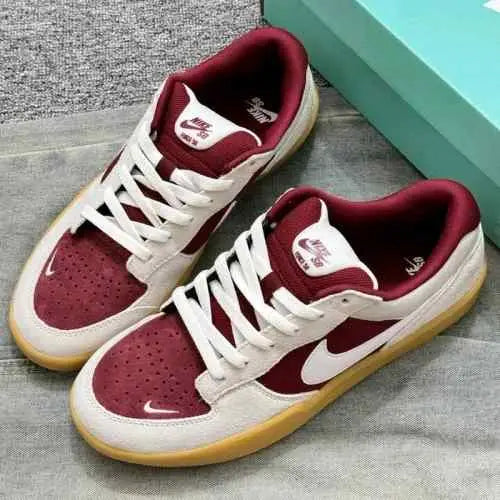 Nikee SB Force 58 Skate Team Red