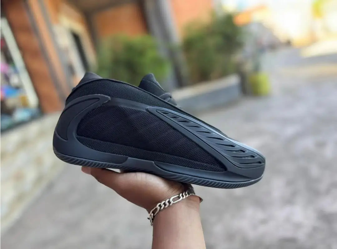 adidass ANTHONY EDWARDS 2 AE2 TRIPLE BLACK