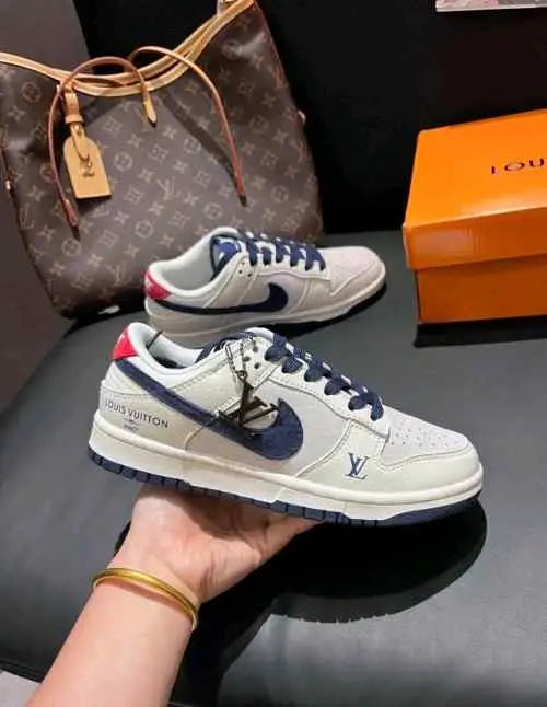louiss vuitton x nikee sb dunk low