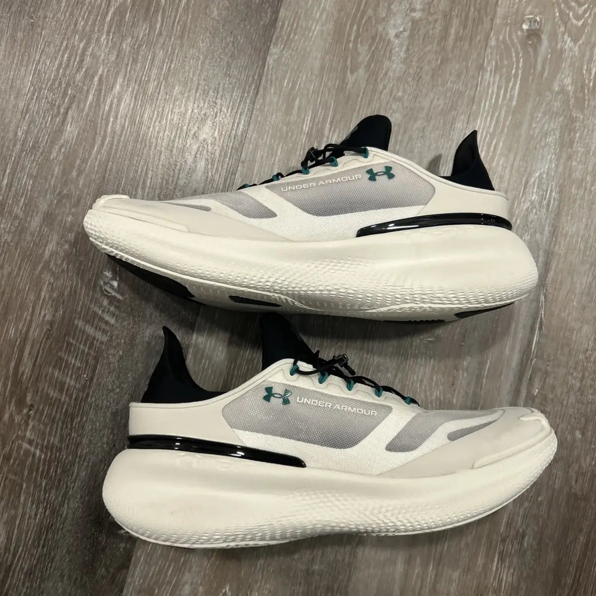 Under Armour Nova Slipspeed WHITE GREEN