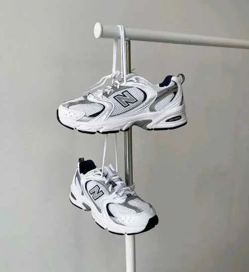 Neww Balance 530 WHITE NAVY