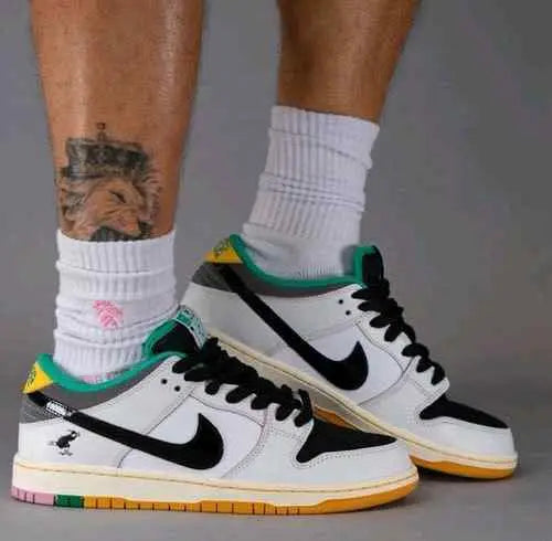 nikee sb x csef dunk low pro shoes summit white black white iron
