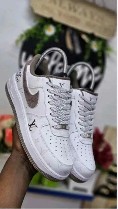 nikee airforce 1 low x  louiss vuitton white brown sale