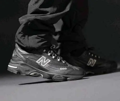 Neww balance 1000 Black