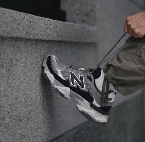 New Balancee 9060 Grey Black