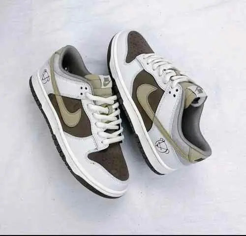 Nikkee Sb Dunk Low x Otomo Katsuhiro Dark Brown