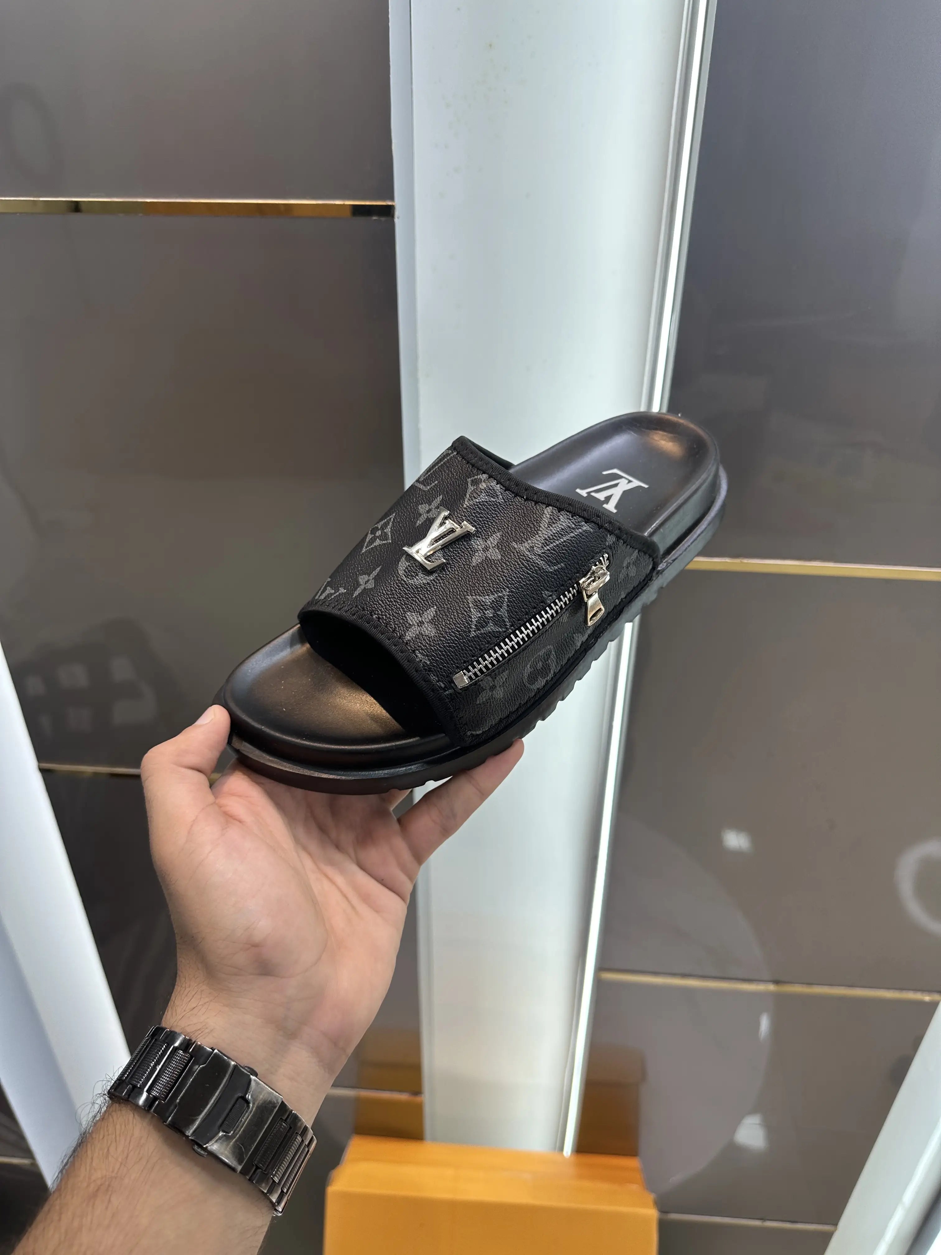 Louis_Vuitton Black Monogram Leather Slide