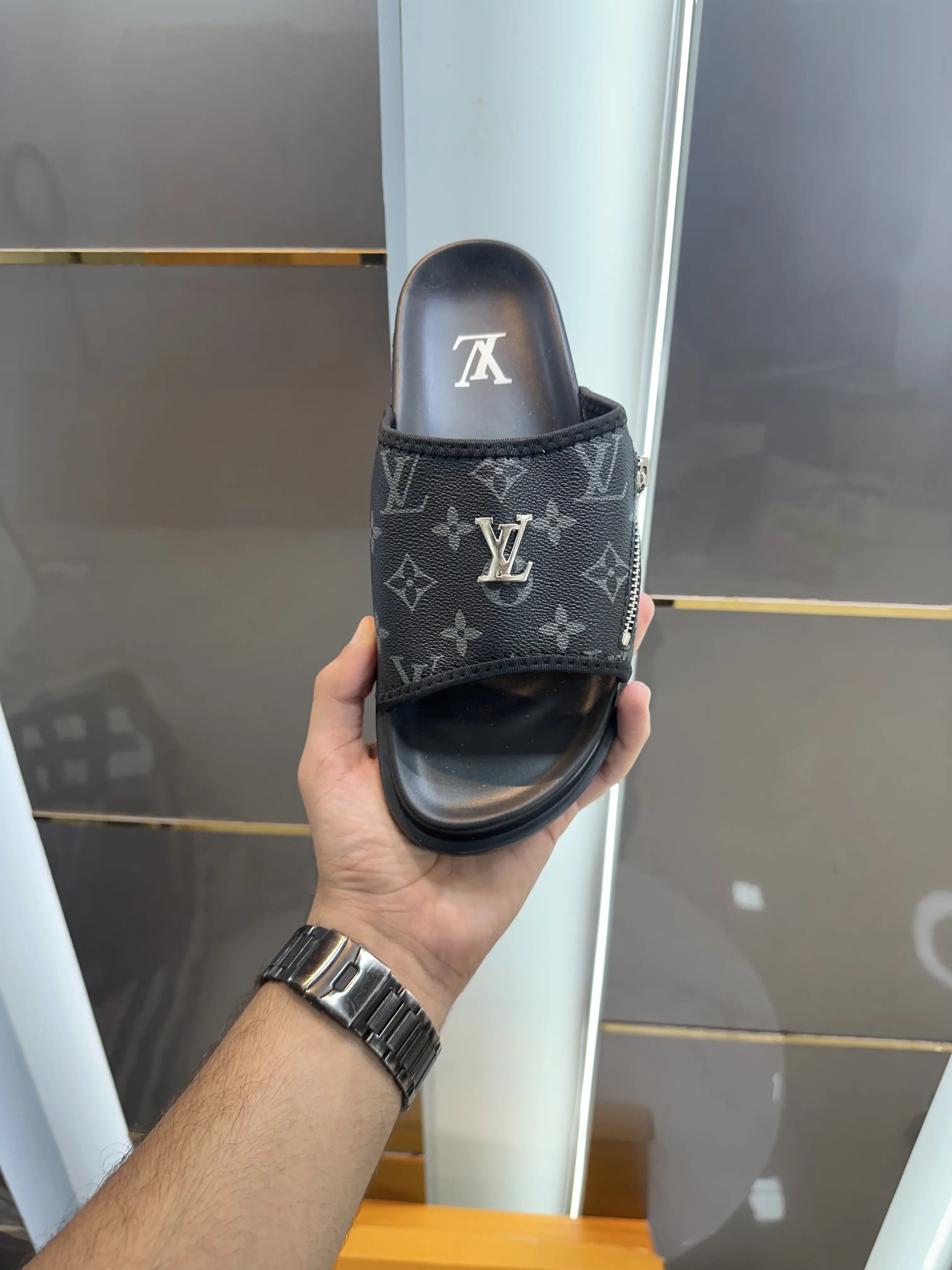 Louis_Vuitton Black Monogram Leather Slide