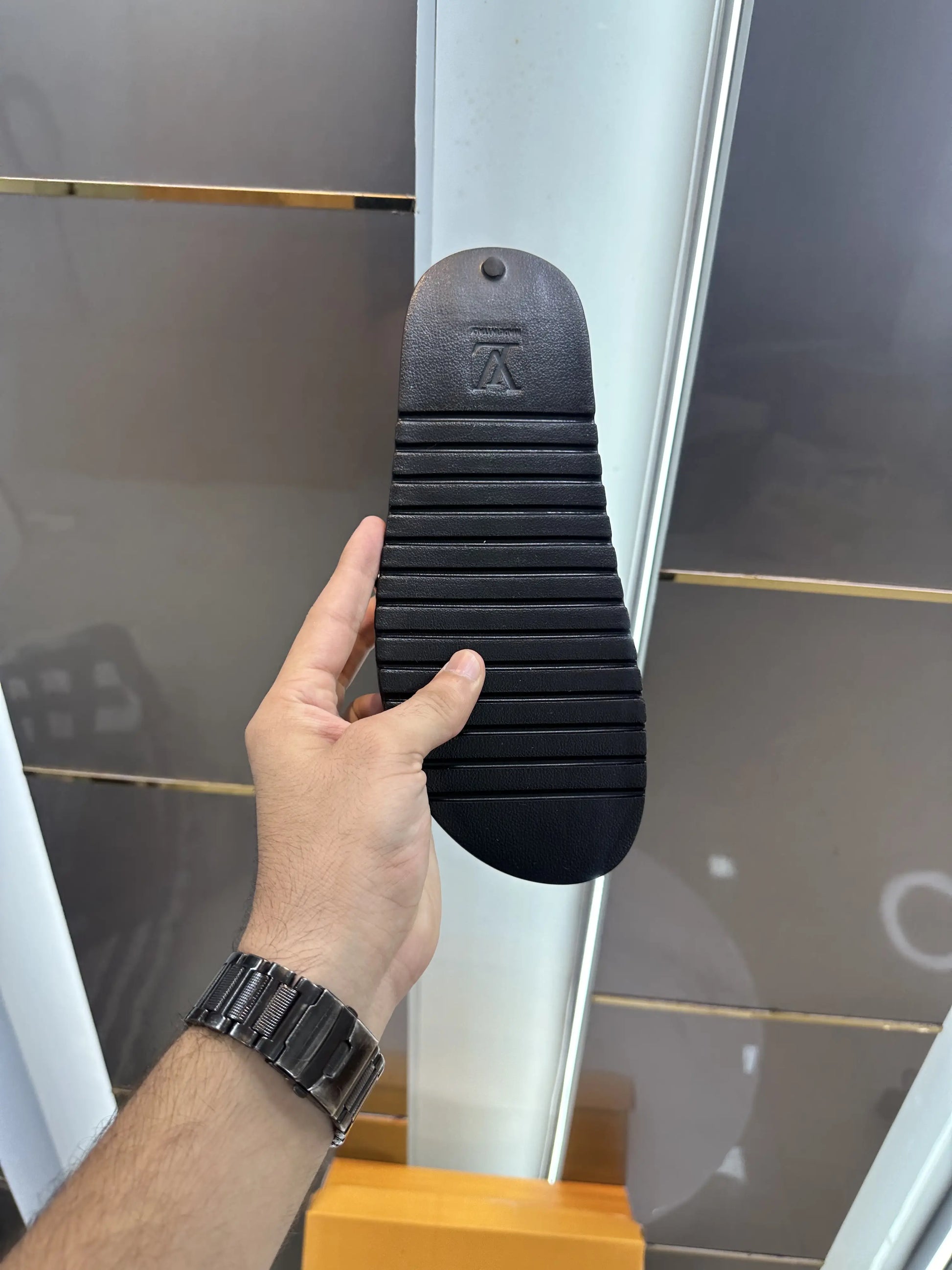 Louis_Vuitton Black Monogram Leather Slide