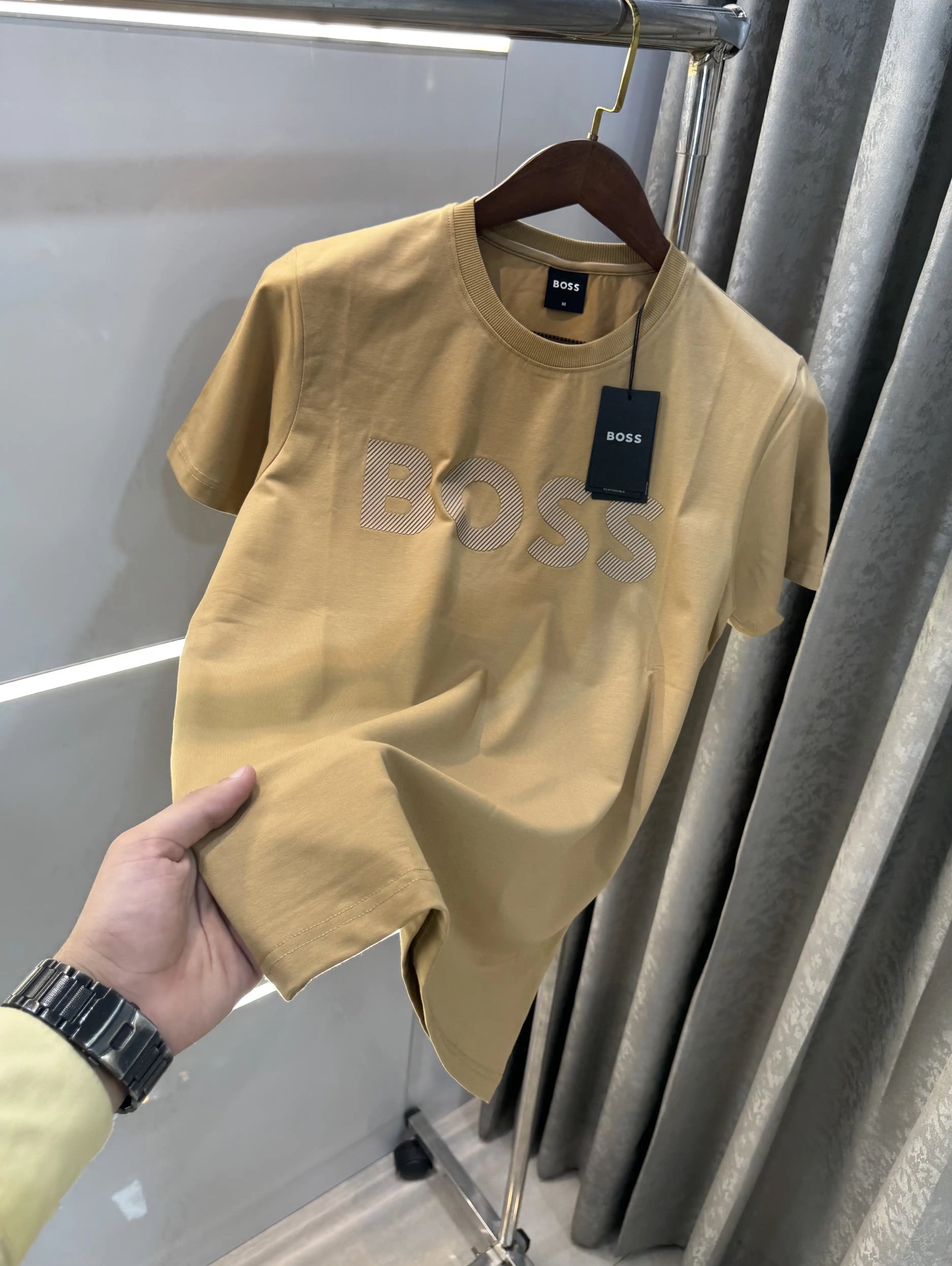 Hugo Bos s Beige Embroidery Logo Premium T-Shirt