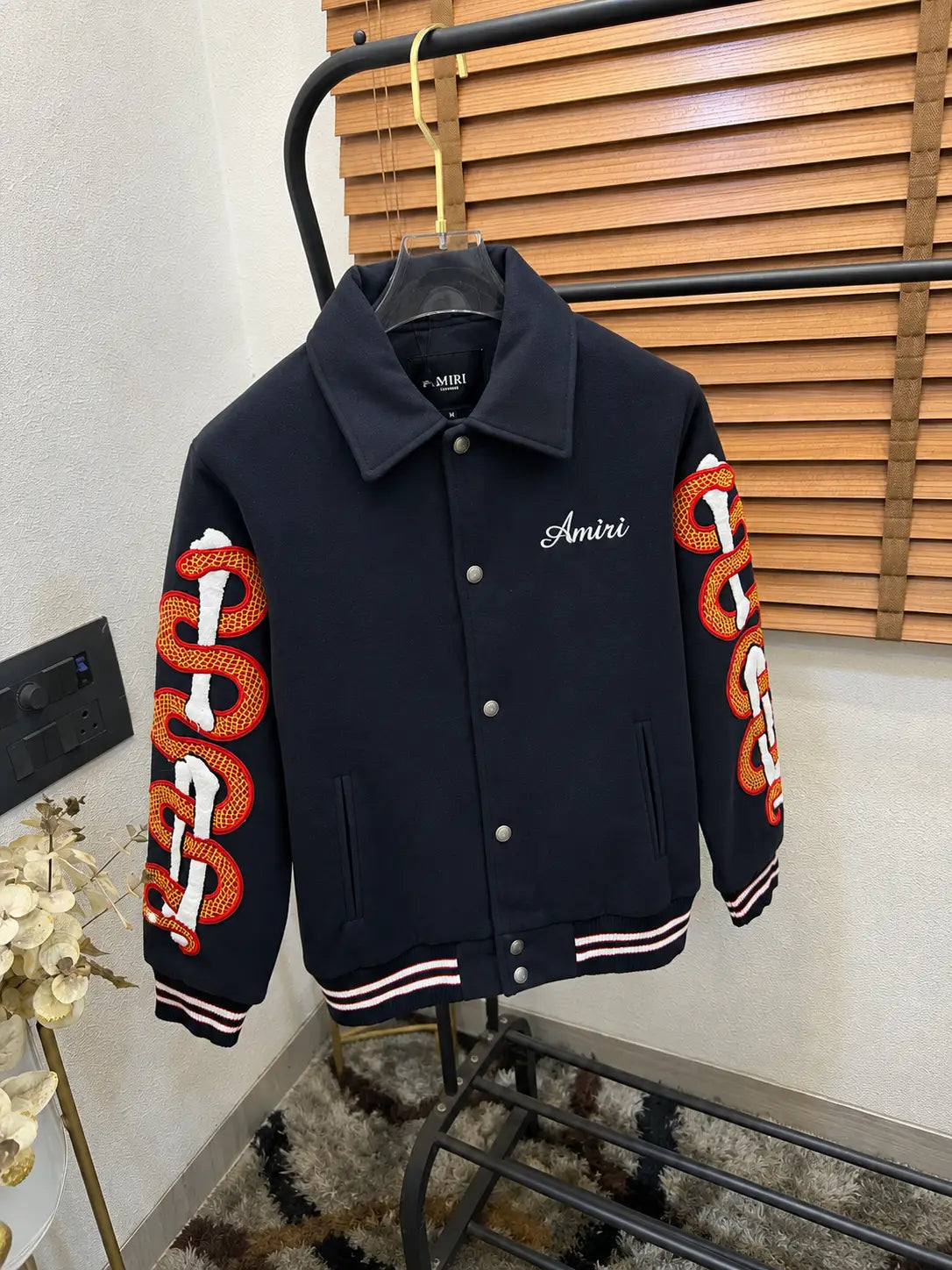 Amir_i Sleeve Snake Embroidered Patch Exclusive Wool Fabric Jacket Navy Blue (DN 615)